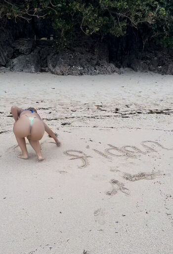 Full leaked Fidan atalay private photo