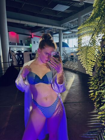 Full leaked Fieva page private photo