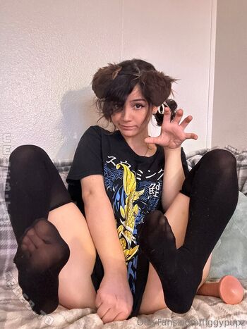 Full leaked Figgypupz private photo