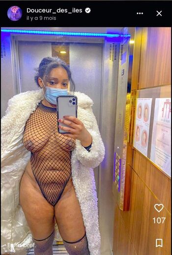 Full leaked Fille des ile private photo