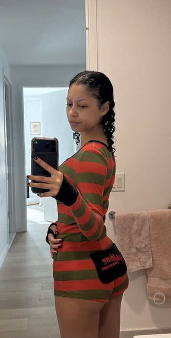 Full leaked Finegalchas private onlyfans photo