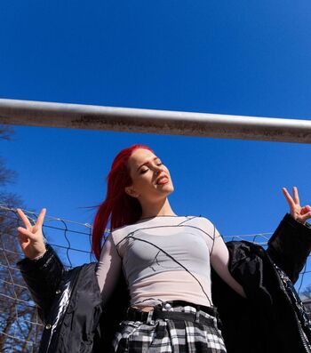 Full leaked Finnish musical artists private onlyfans photo