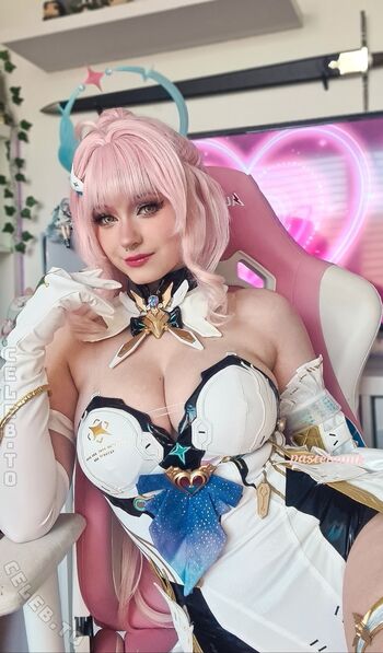 Full leaked Finnya private photo