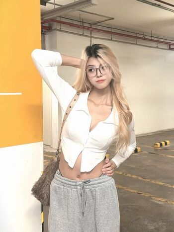 Full leaked Fion lee winyean private photo