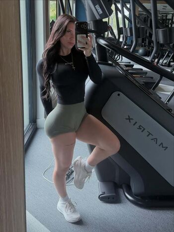 Full leaked Fiona mae private onlyfans photo