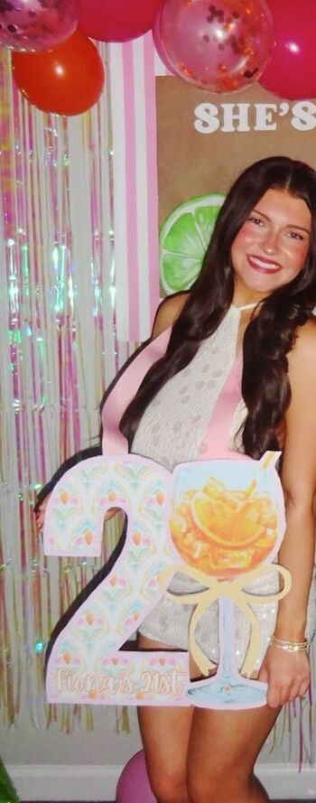 Full leaked Fiona page private onlyfans photo