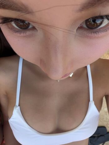 Full leaked Fionaylin private photo
