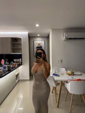 Full leaked Fiorella retiz page private onlyfans photo