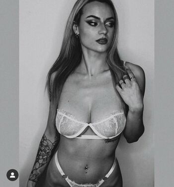 Full leaked Fioretti private onlyfans photo