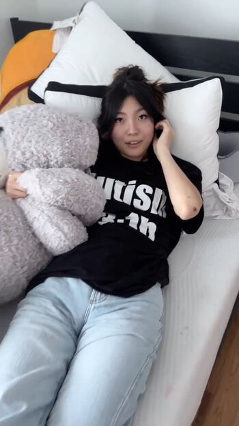 Full leaked Fishtank private photo