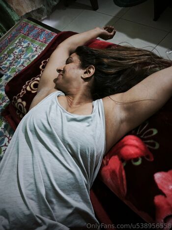 Full leaked Fitmom kusum private onlyfans photo