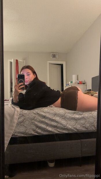 Full leaked Fitpoppi private photo
