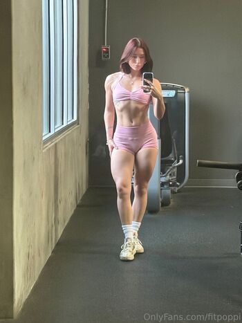 Full leaked Fitpoppi private photo