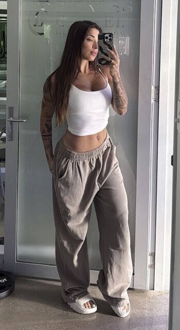 Full leaked Fitsarax private photo