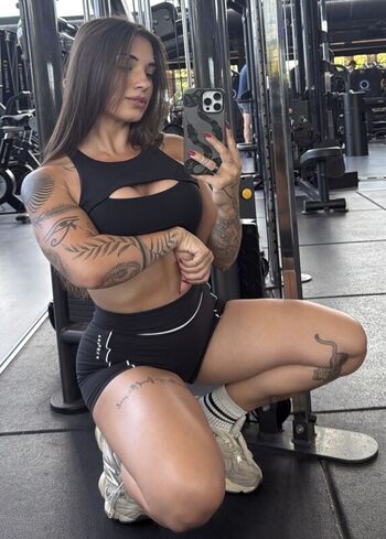 Full leaked Fitsarax private photo