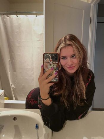 Full leaked Fitssumi private onlyfans photo