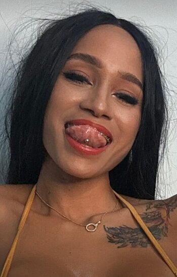 Full leaked Flaquitabella private photo