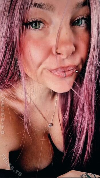 Full leaked Flashinaa private onlyfans photo