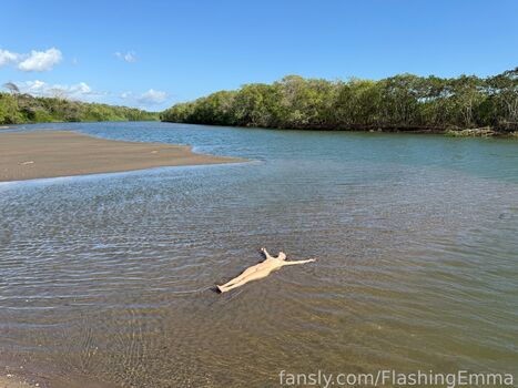 Full leaked Flashingemma private onlyfans photo