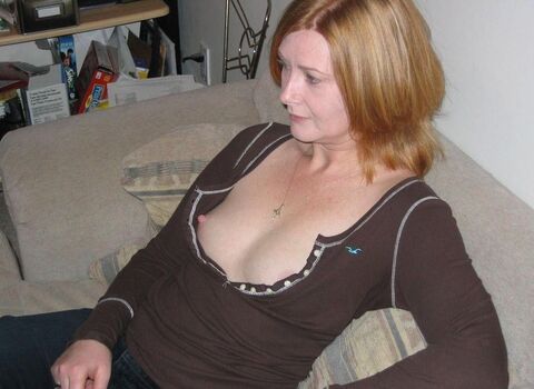 Full leaked Flatchestedginger private photo