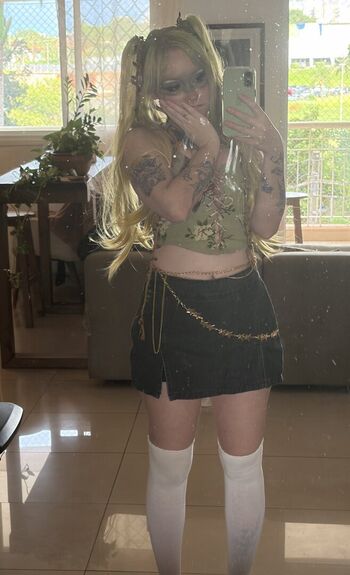 Full leaked Flavia sayuri private onlyfans photo