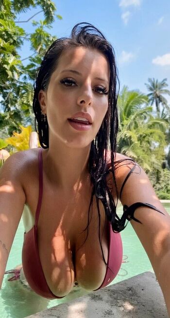 Full leaked Flavie chl private photo