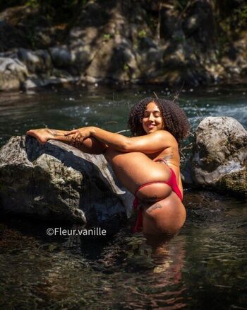 Full leaked Fleur vanille private photo