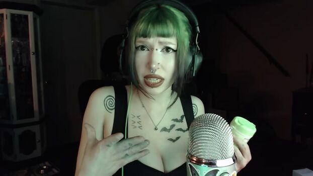 Full leaked Flodaasmr page private photo
