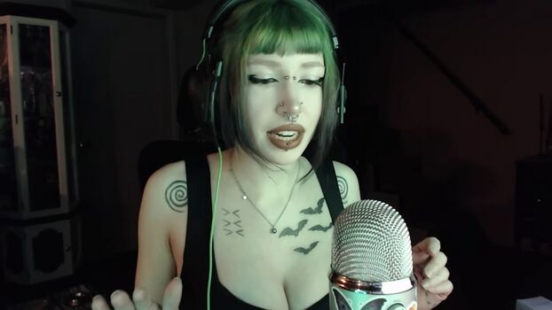 Full leaked Flodaasmr page private photo