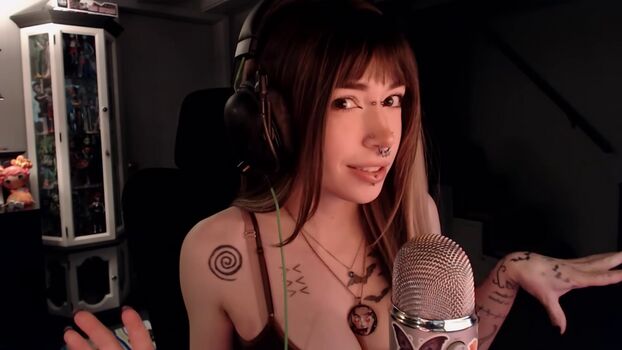 Full leaked Flodaasmr private photo