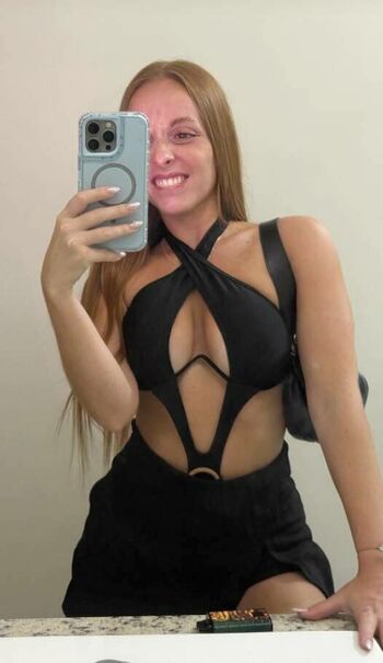 Full leaked Flor lisomini private photo