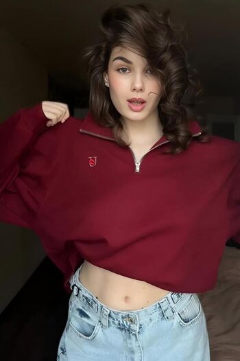 Full leaked Floradobb private photo