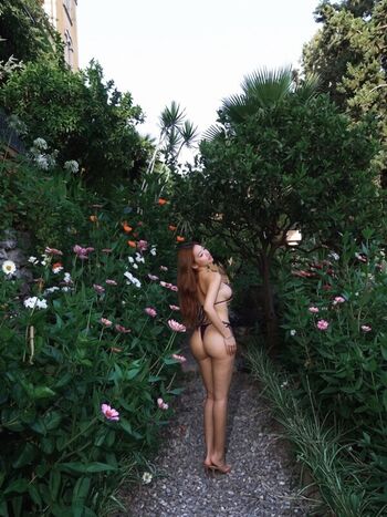 Full leaked Floralydo private photo