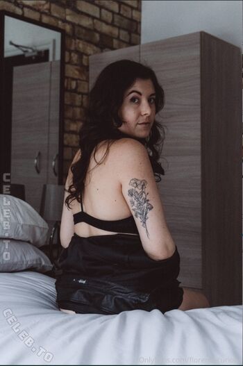 Full leaked Florence bark private photo