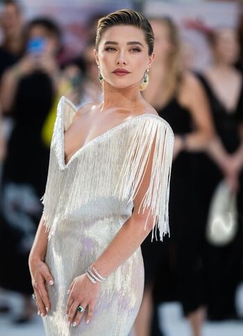 Full leaked Florence pugh private photo