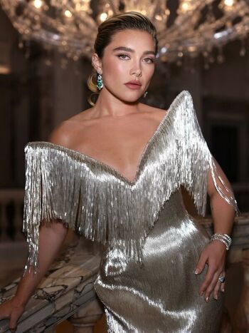 Full leaked Florence pugh private photo