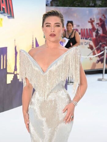 Full leaked Florence pugh private photo
