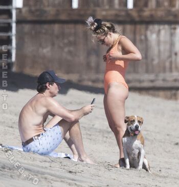 Full leaked Florence pugh private photo
