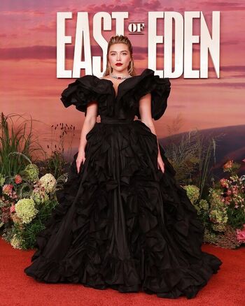 Full leaked Florence pugh page private photo
