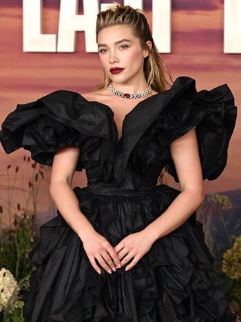 Full leaked Florence pugh page private photo