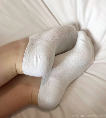 Full leaked Flotudor private onlyfans photo