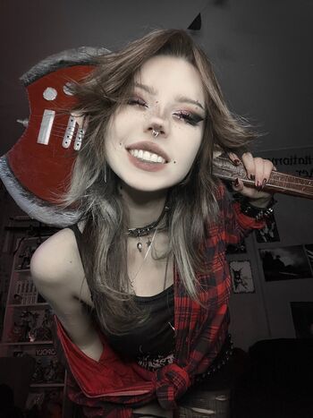 Full leaked Flutterow page private onlyfans photo