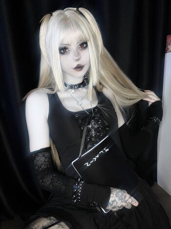 Full leaked Flutterow private onlyfans photo