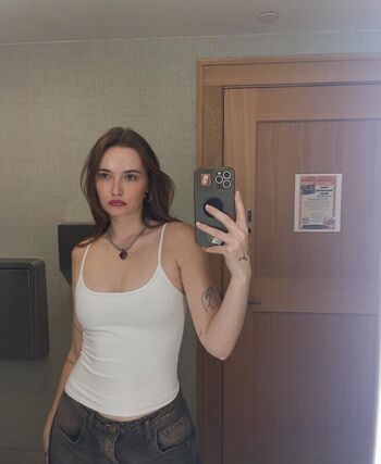 Full leaked Flynnslicker private photo