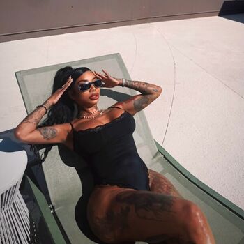 Full leaked Flyyytattedsky private photo
