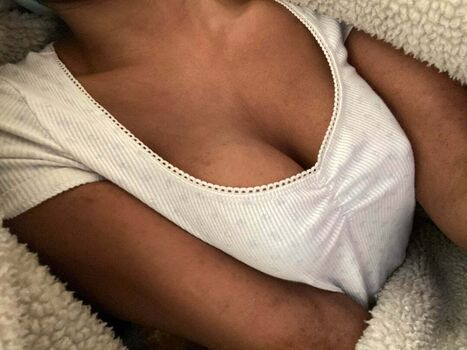 Full leaked Fontaineblondie private onlyfans photo