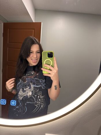 Full leaked Fooya private onlyfans photo