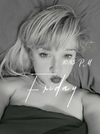 Full leaked Forgotten and forlorn private onlyfans photo