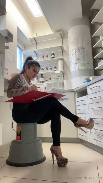 Full leaked Foxiee feet private onlyfans photo