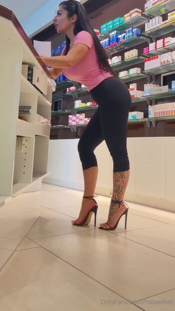 Full leaked Foxiee feet private onlyfans photo